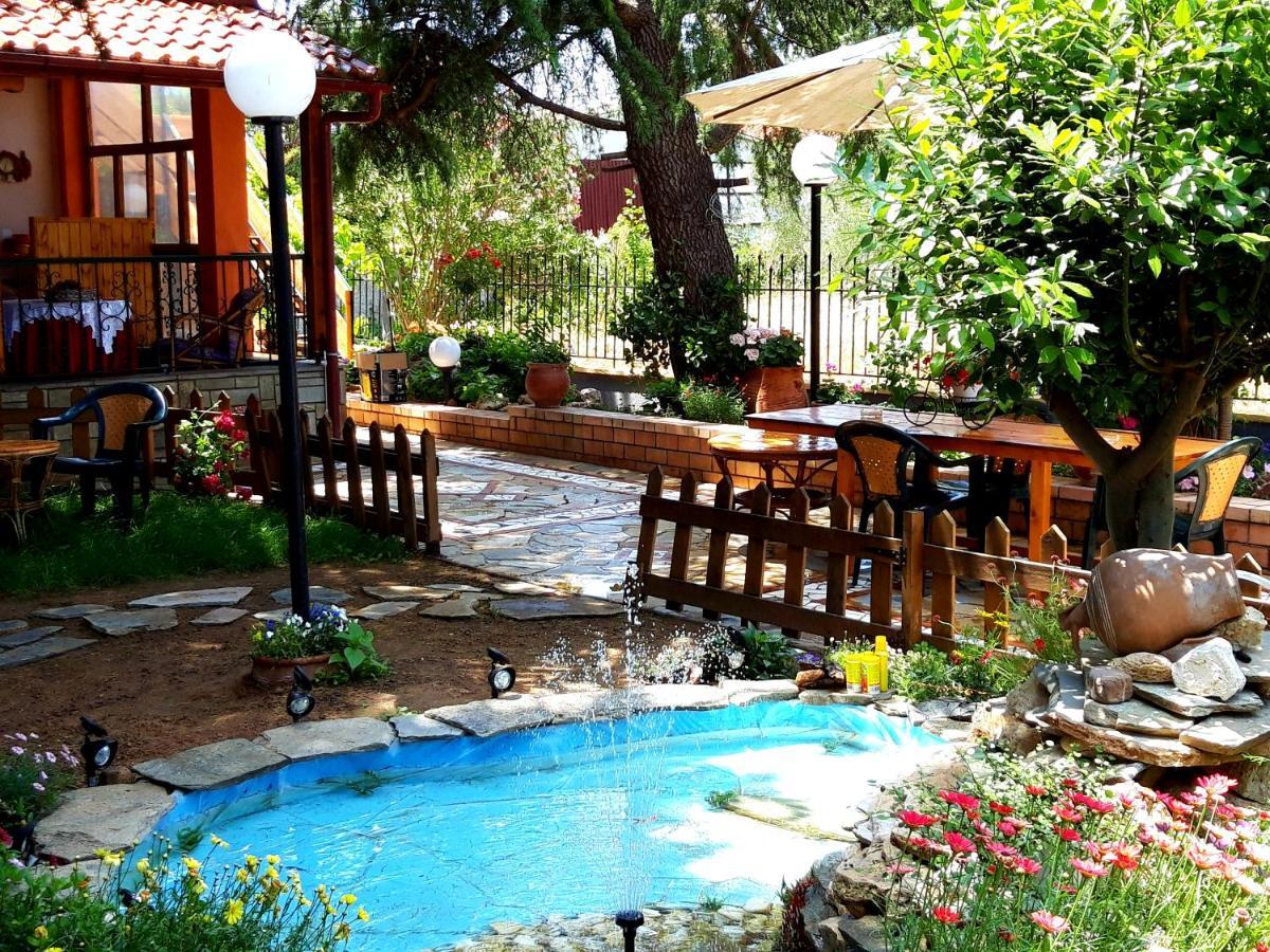 Handmade Peaceful Cozy House Near The Beach Nea Kallikrateia 外观 照片